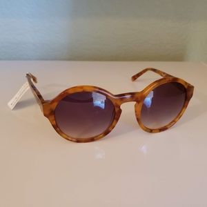 NWT Elie Tahari Brown 53mm Sunglasses